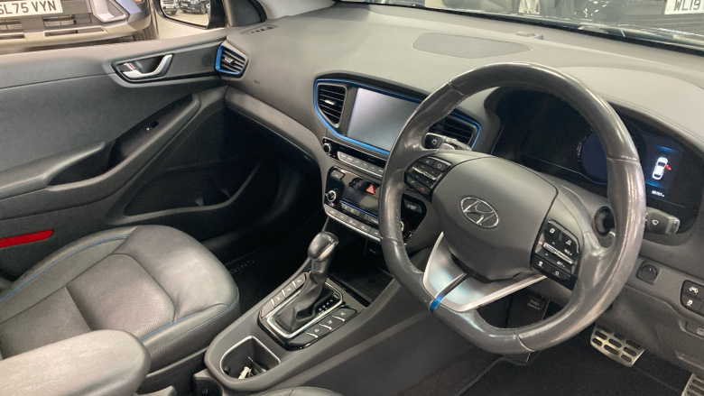 Hyundai IONIQ 1.6 GDi Hybrid Premium SE 5dr DCT Hybrid Hatchback